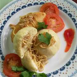 Bapao Isi Indomie Ayam Bawang